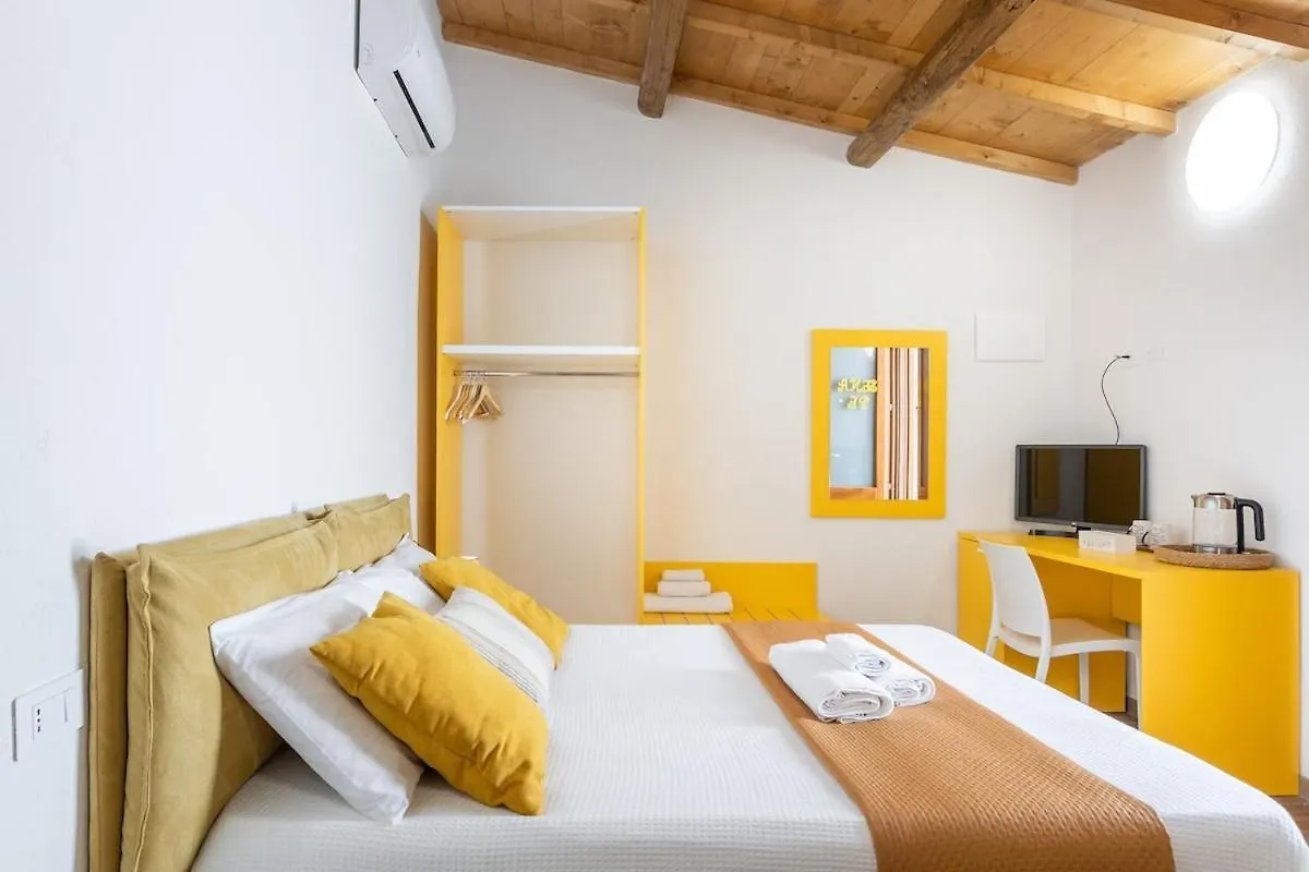 Way To The Sea - Home With Garden & Hot Tub Càbras Apartman
