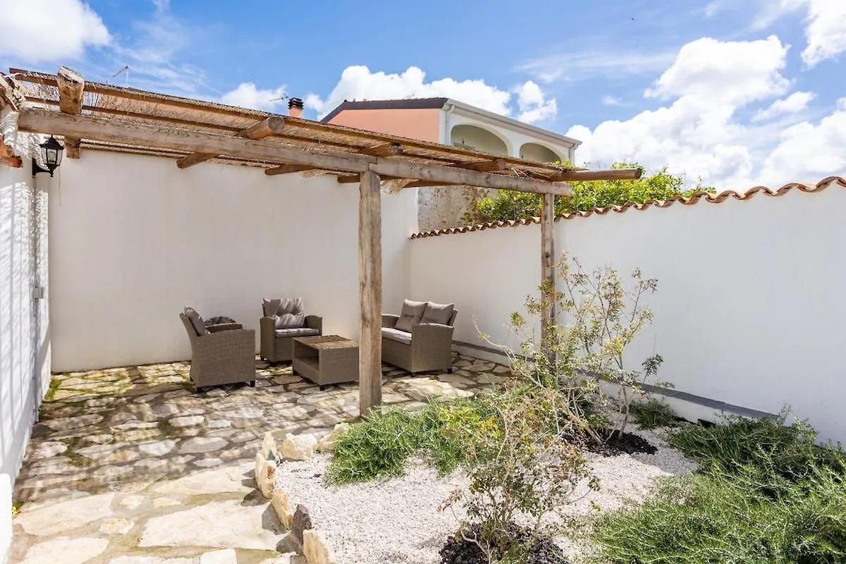 Way To The Sea - Home With Garden & Hot Tub Càbras 0*,